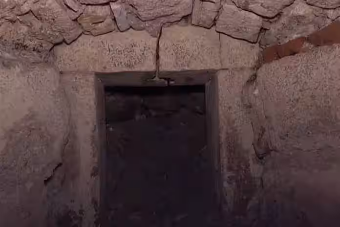 A Closer Look Inside The Galician Castle Chamber.