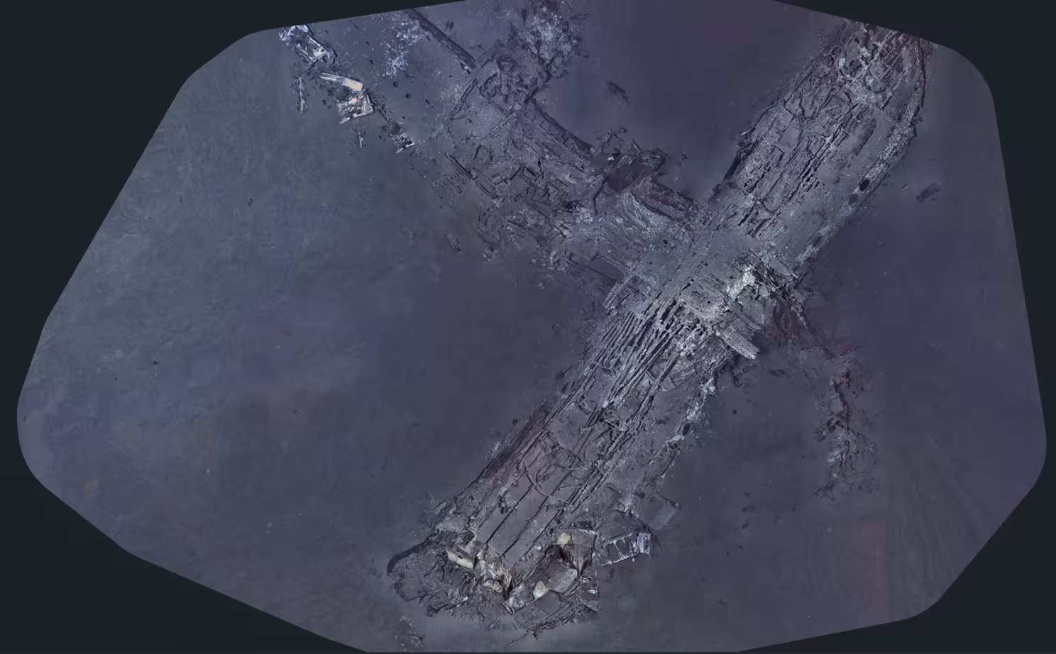 A mosaic image of Clipper Endeavor laying on the seabed.