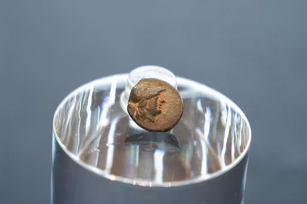 This ancient Greek coin is now on view in Berlin.