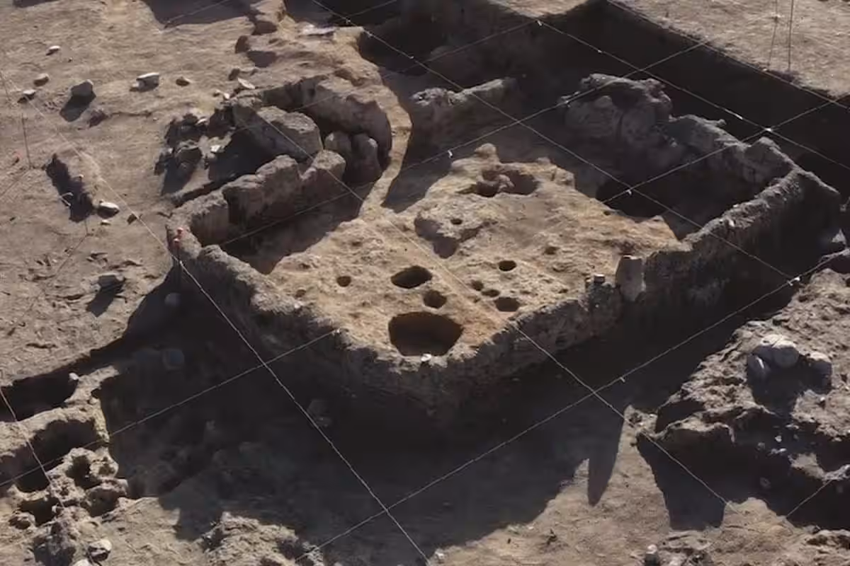 Excavation Of The Ancient La Ciénega Village In Sonora.