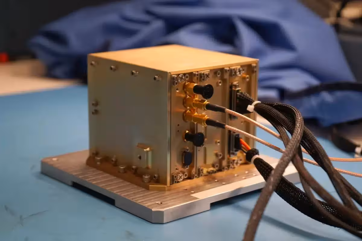 Navcube Lunar Mgnss