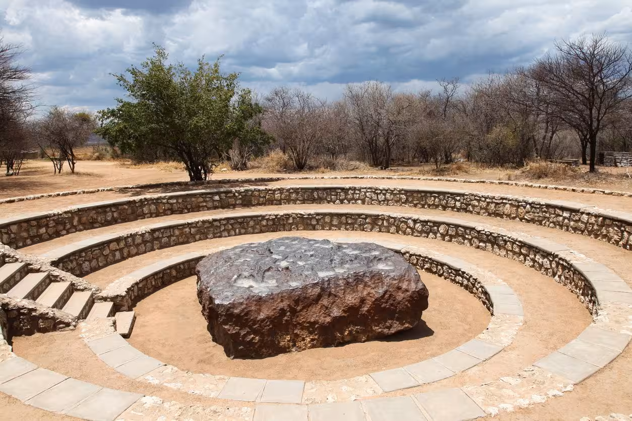 It is estimated that around 17,000 meteorites fall to Earth each year, and some weigh tens of tons.