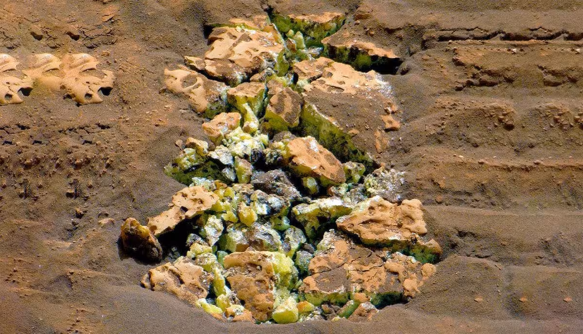 Rock In Gediz Vallis On Mars Where Curiosity Rover Found Yellow Sulfur Crystal