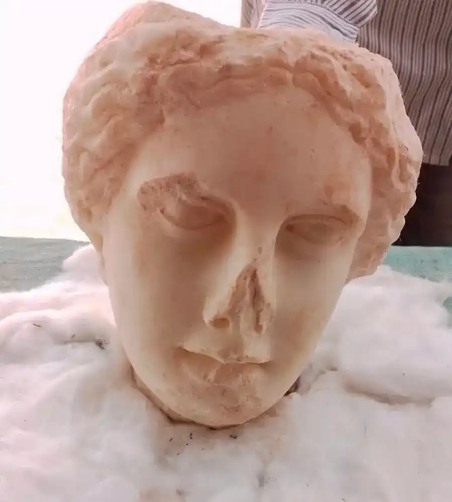 basilica cartouche pharaoh Aphrodite head heracleopolis magna