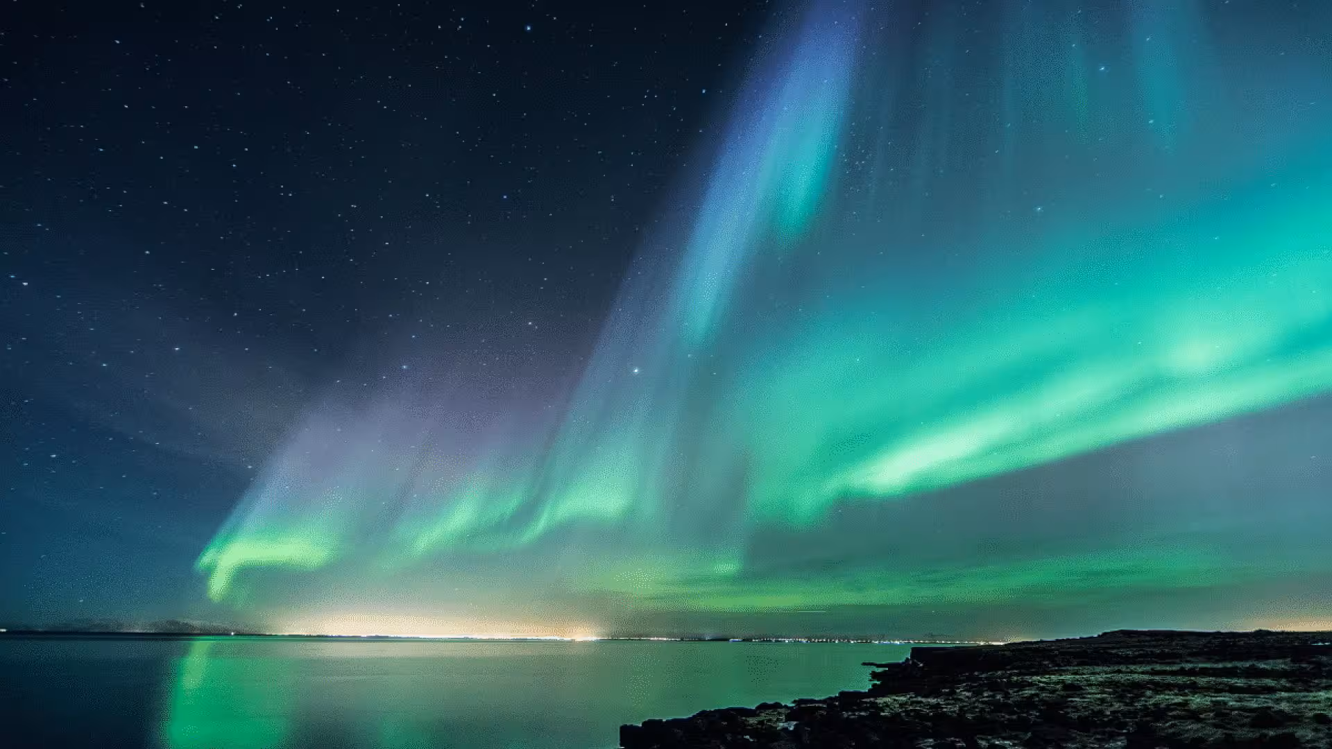 Northern Lights Could Illuminate Skies Across 9 U.s. States Tonight Heres Where To Watch Scaled