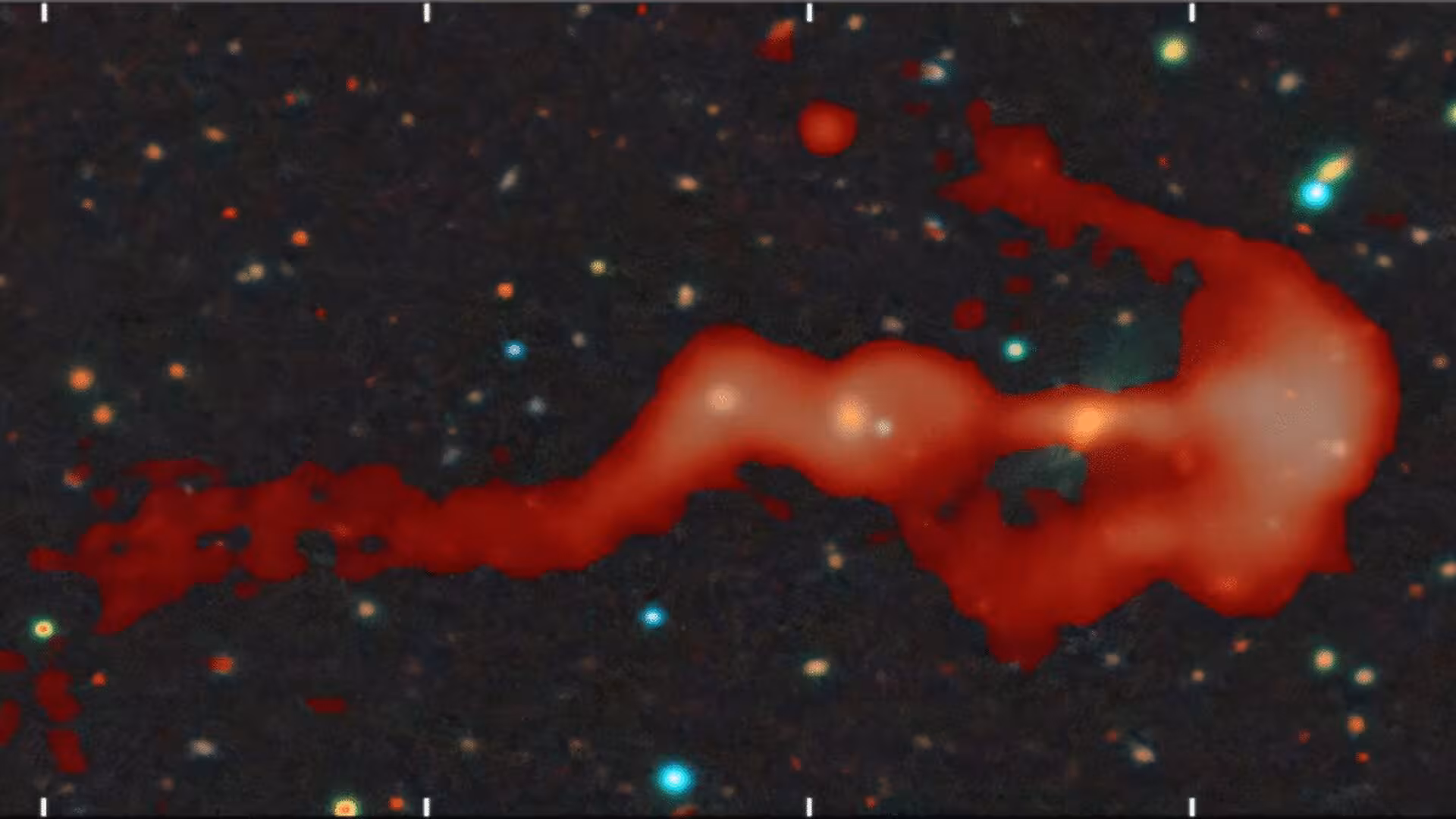 Citizen Scientist Just Helped Uncover A Rare Radio Galaxy That Looks Like Nothing Seen Before Scaled
