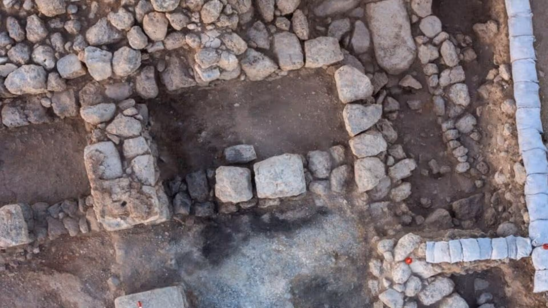 Archaeologists Found This 750 Kilogram Stone Buried Inside A Mansion Years Ago Scaled
