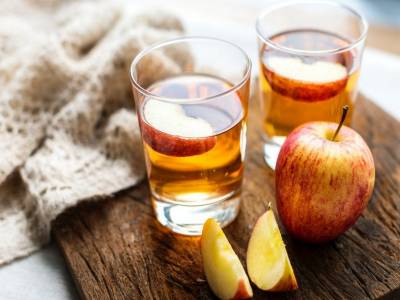Does apple cider vinegar help with acid reflux?