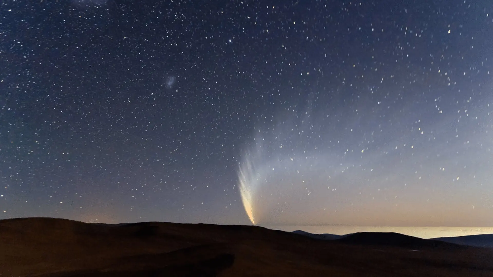 Comet Mcnaught Is Giving Stargazers One Last Look After Its Unexpected Summer Outburst Heres When And Where To Look For It Scaled