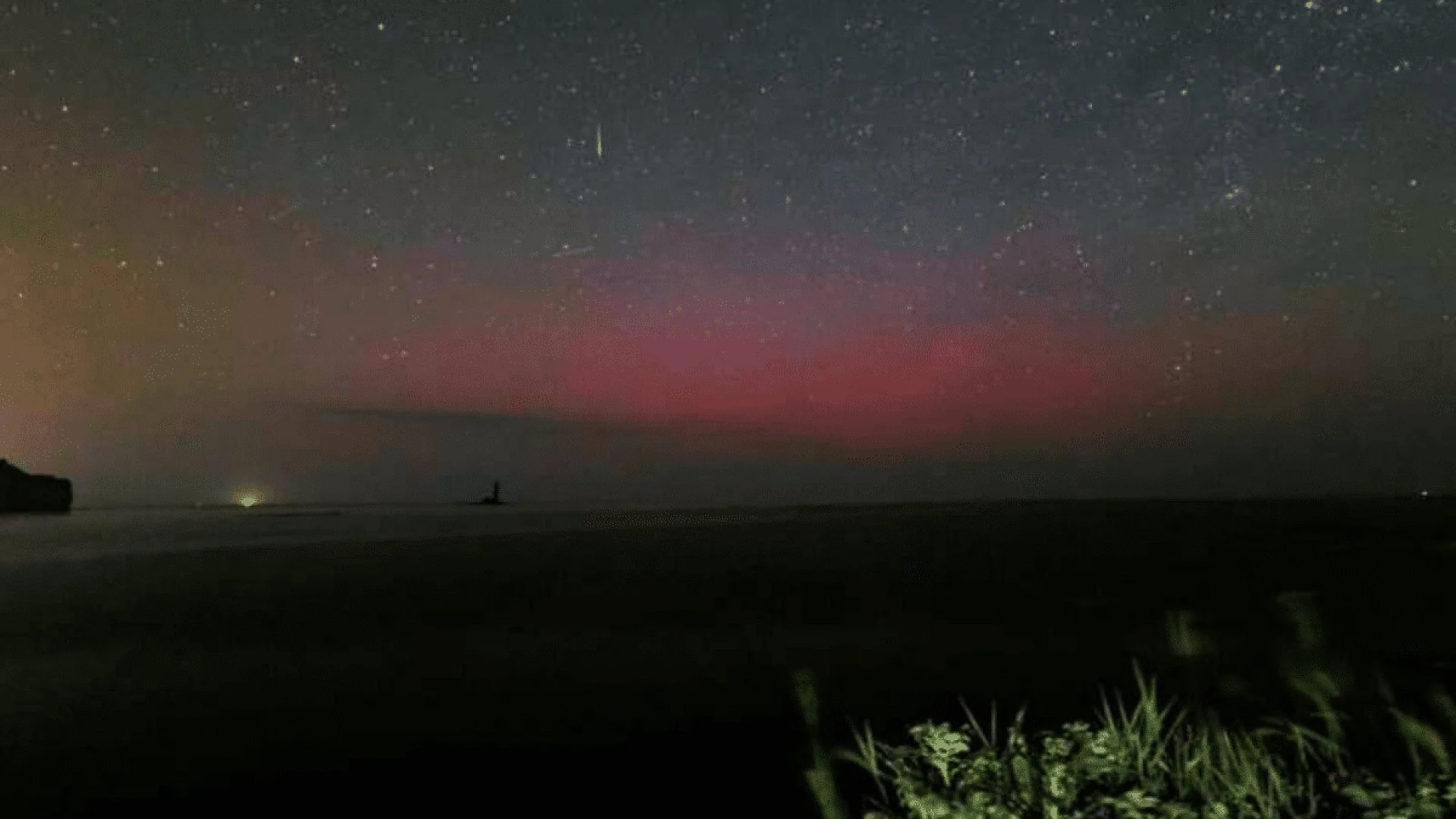 Japans Skies Turn Red As Unexpected Auroras Reach Heights Usually Reserved For Polar Regions Scaled