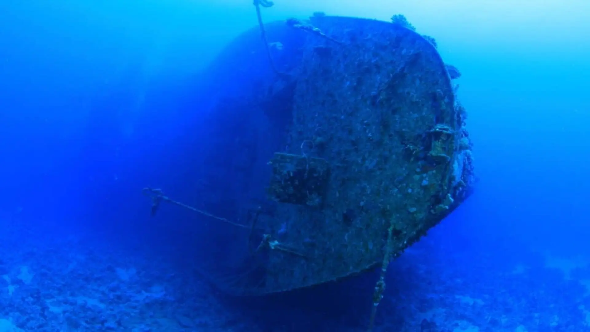 Japanese Submarine I 52 Sunk With Two Tons Of Gold In Scaled