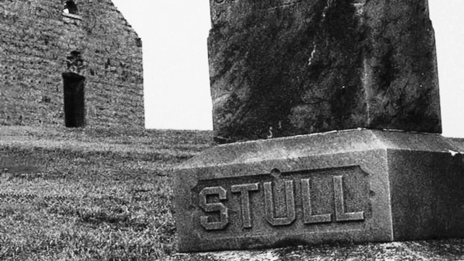 Inside The Eerie Legend Of Stull Cemetery Where A Hidden Staircase Is Said To Lead Straight To Hell Scaled