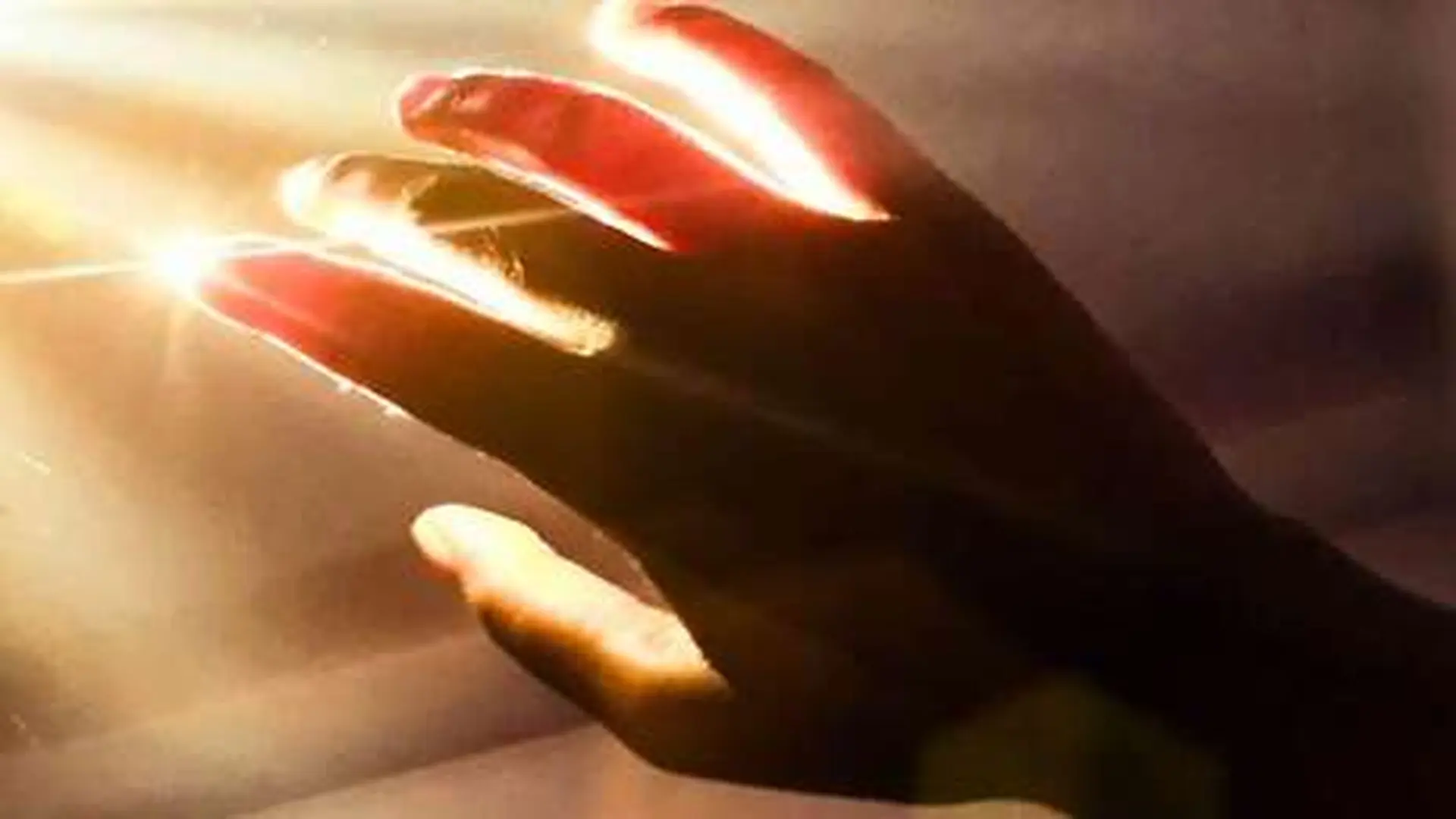Our Bodies Release Visible Light That Weakens After Death Scaled