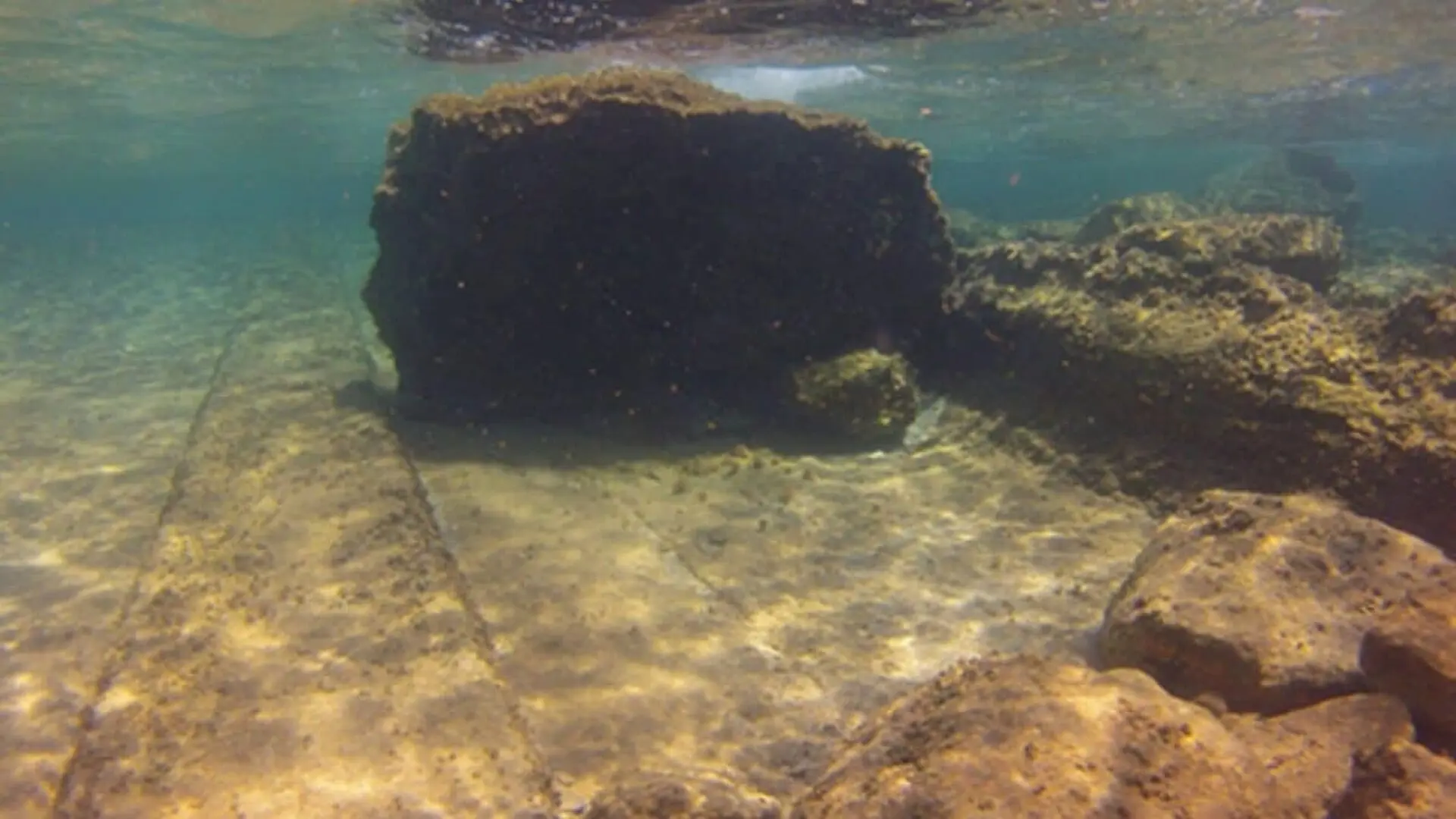 Ancient Greeks Removed Cubic Meters Of Stone To Build This Harbor Then It Sank 8 Feet Underwater 1 Scaled