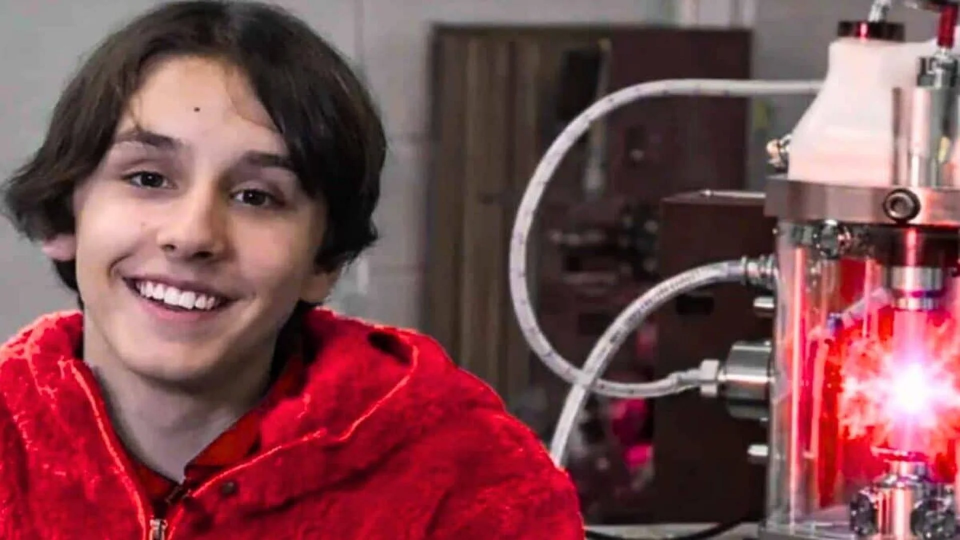 A Texas Seventh Grader Built A Fusion Reactor In A Spare Room Scaled