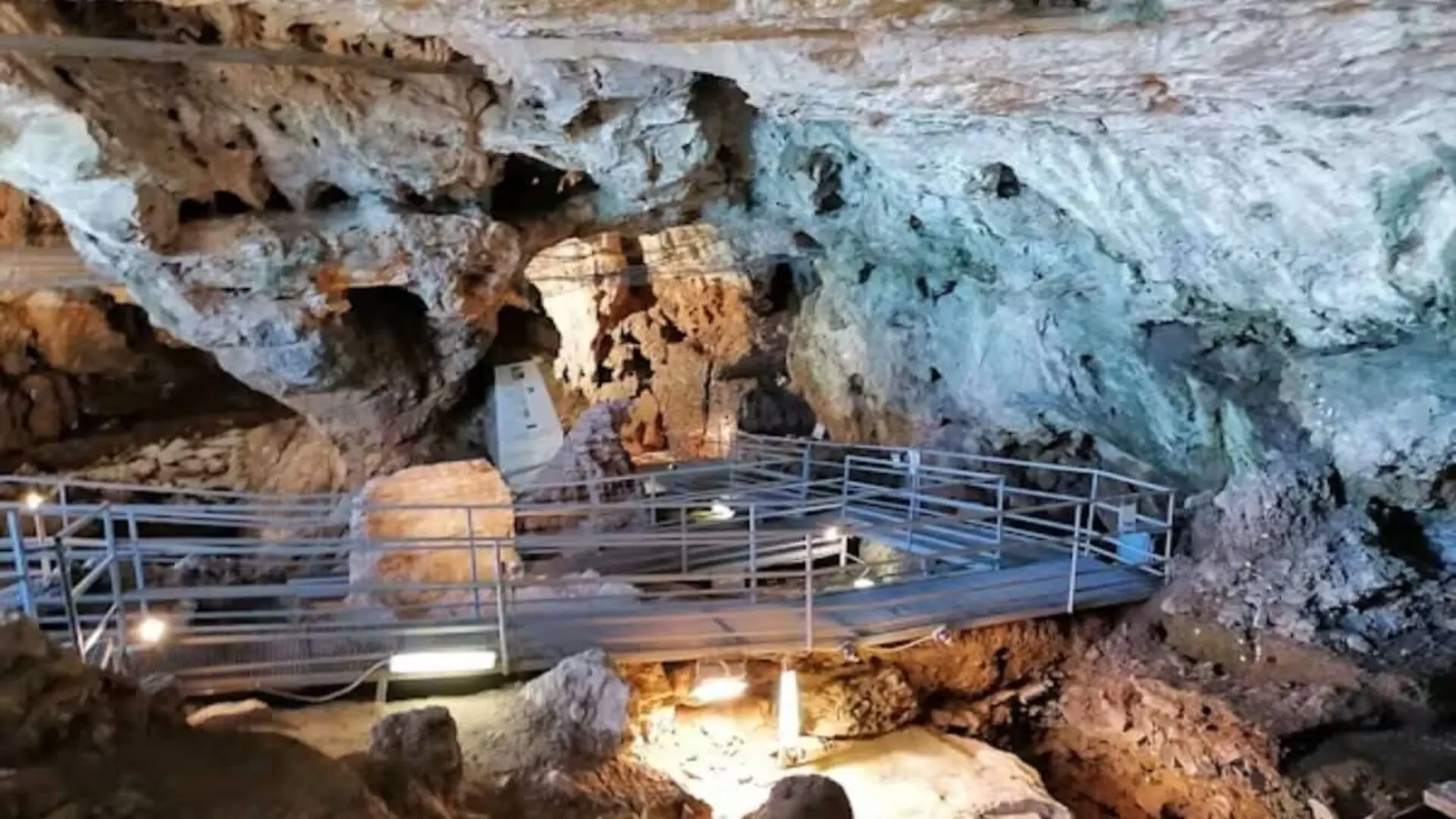 Inside A Cave Archaeologists Uncovered The Earliest Proof That Ancient Humans Grieved Their Dead Scaled
