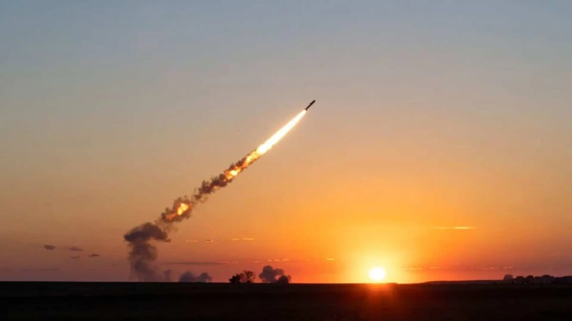 A Former Us General Warns They Threaten America Scaled