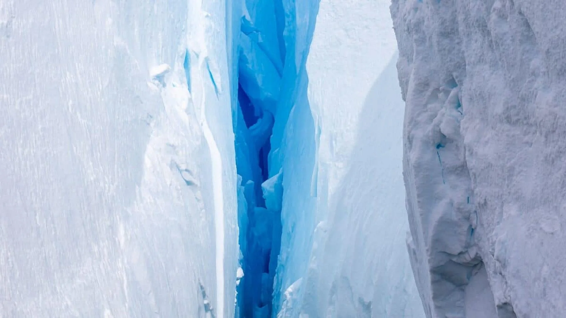 Scientists Just Discovered A Giant Fan Shaped Structure Buried Under Antarcticas Thickest Ice Scaled