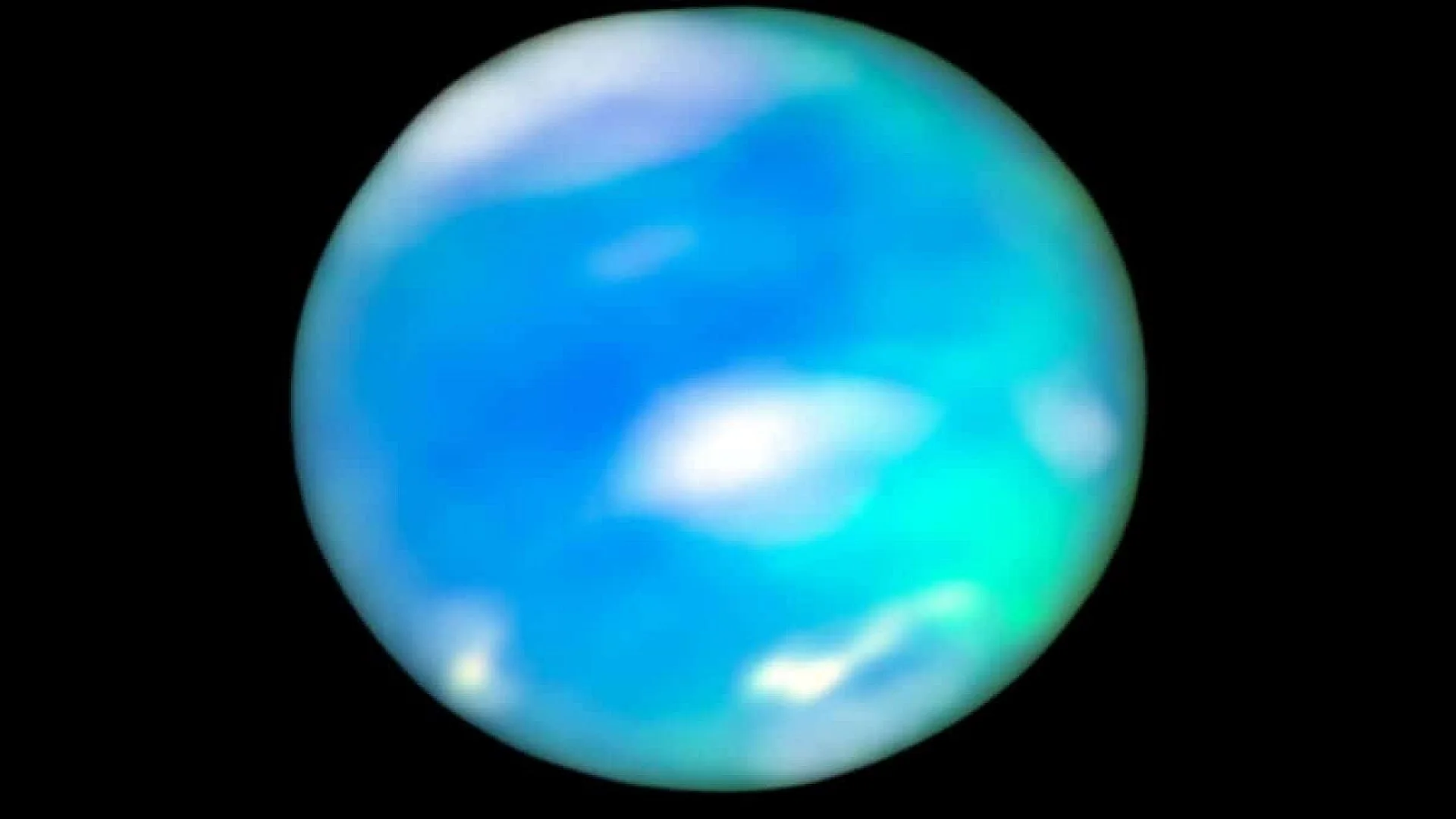 Nasas Webb Telescope Captures Neptunes Aurora For The First Time Scaled