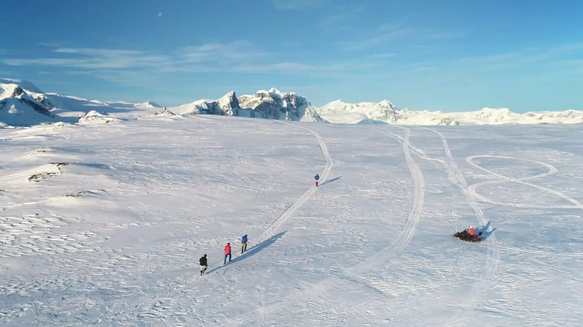 They Put 12 People Together In Antarctica For 10 Months And Found A Problem Future Mars Crews Cant Escape Scaled
