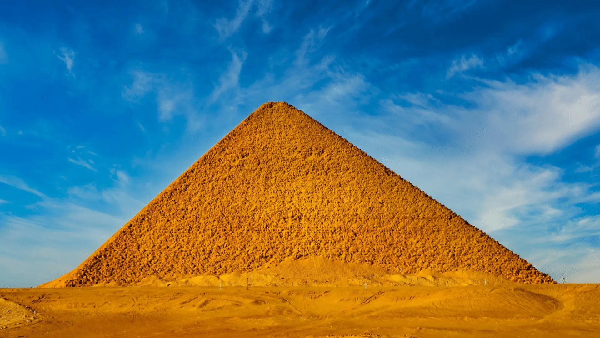 Egypts Red Pyramid May Hide A Year Old Engineering Secret Scaled
