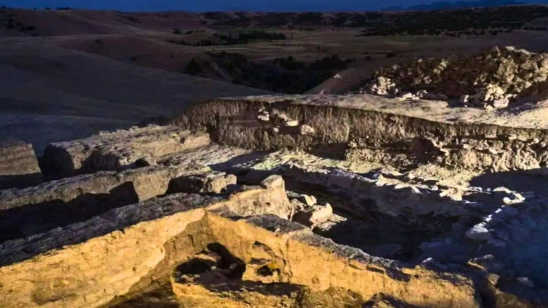 Lasers Expose A Forgotten City Built On Iron Scaled