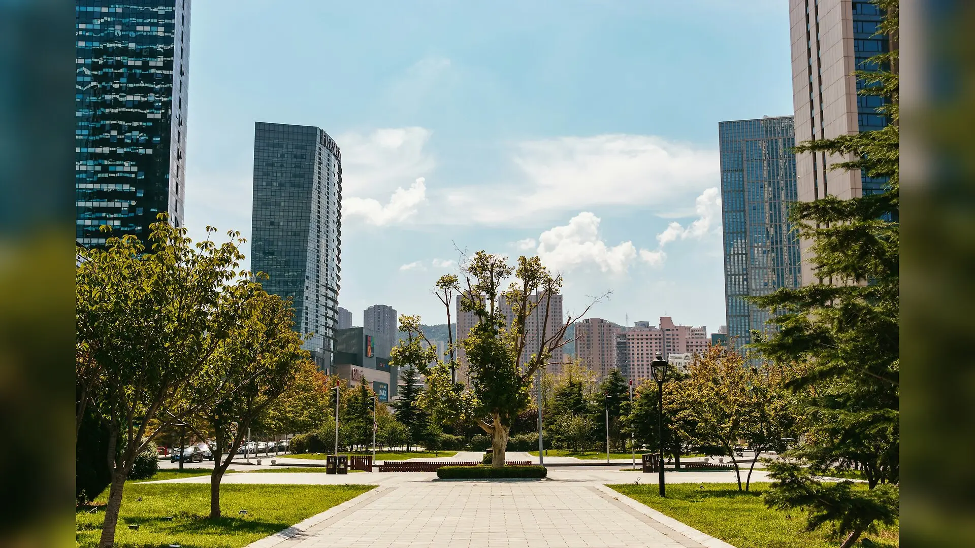 Decoding the Hybrid System Shaping China’s Modern Business Landscape