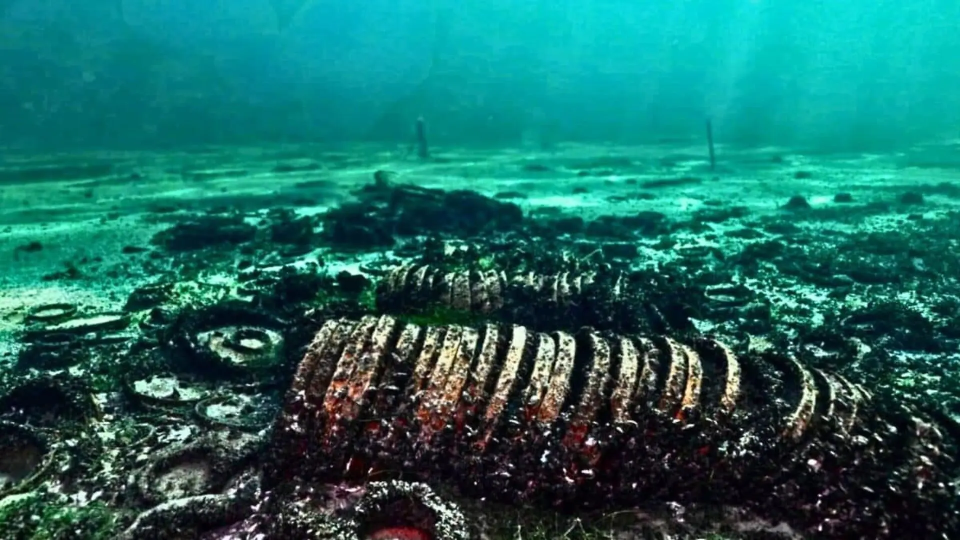 A Roman Era Vessel Sank In Lake Neuchatel Scaled