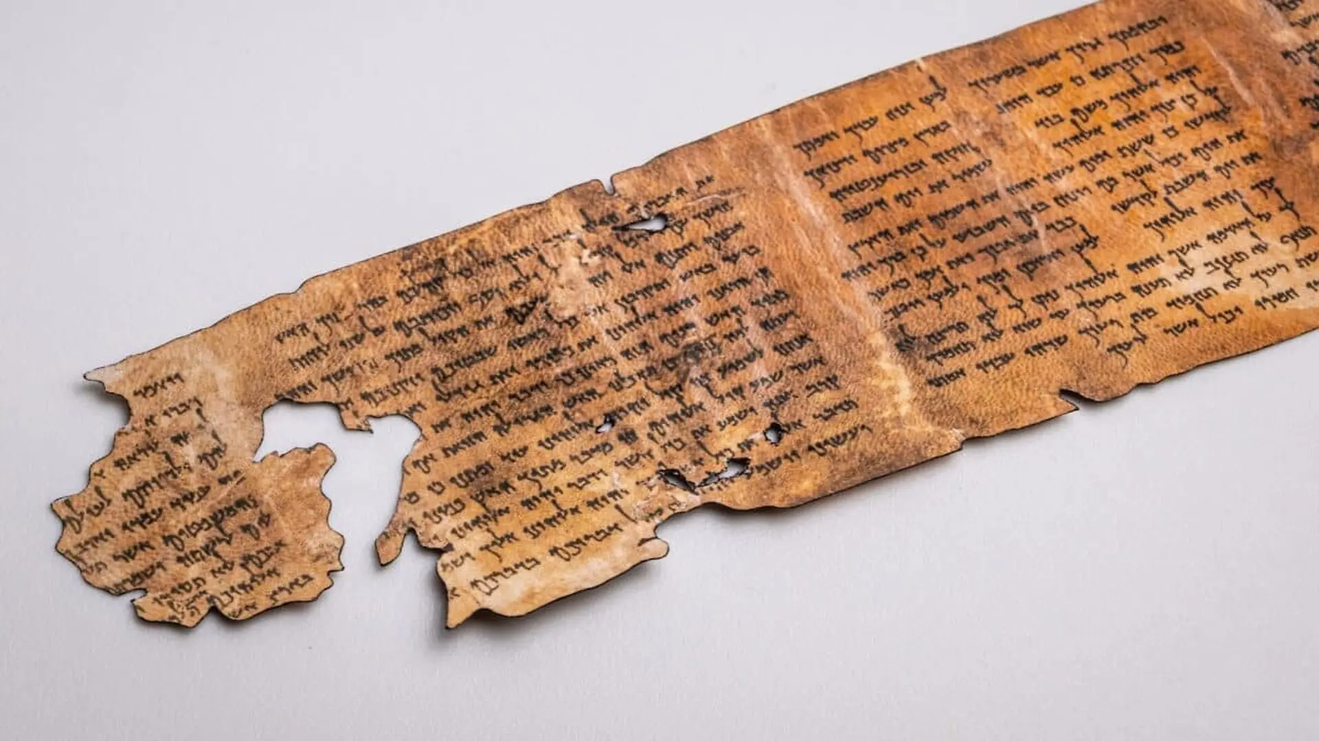 This Manuscript Was Overlooked For Centuries Now It Could Reveal A Hidden Part Of Galileos Telescope Work Scaled