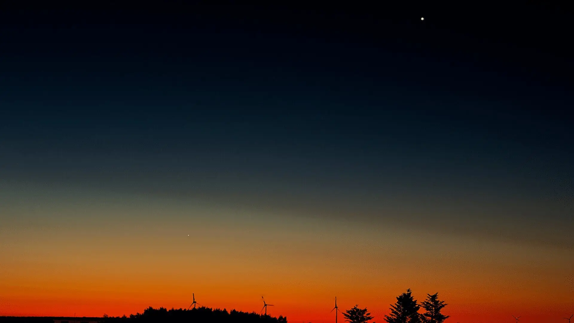 Look Up Tonight Venus Reaches Its Brightest Moment And Puts On A Stunning Sky Show Scaled