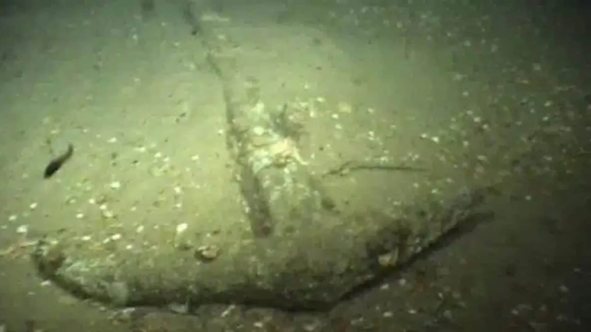 Buried In Sand For Years This Roman Anchor Just Resurfaced Off The English Coast Almost Untouched Scaled