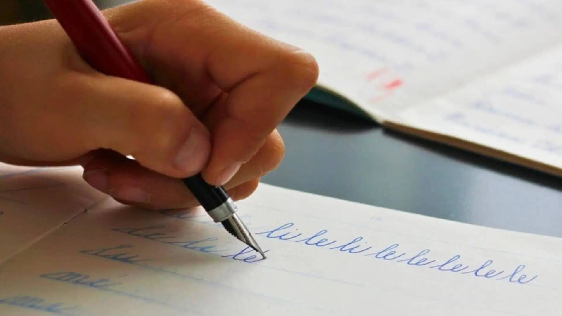 Your Dominant Hand May Not Be Naturally Better Scaled