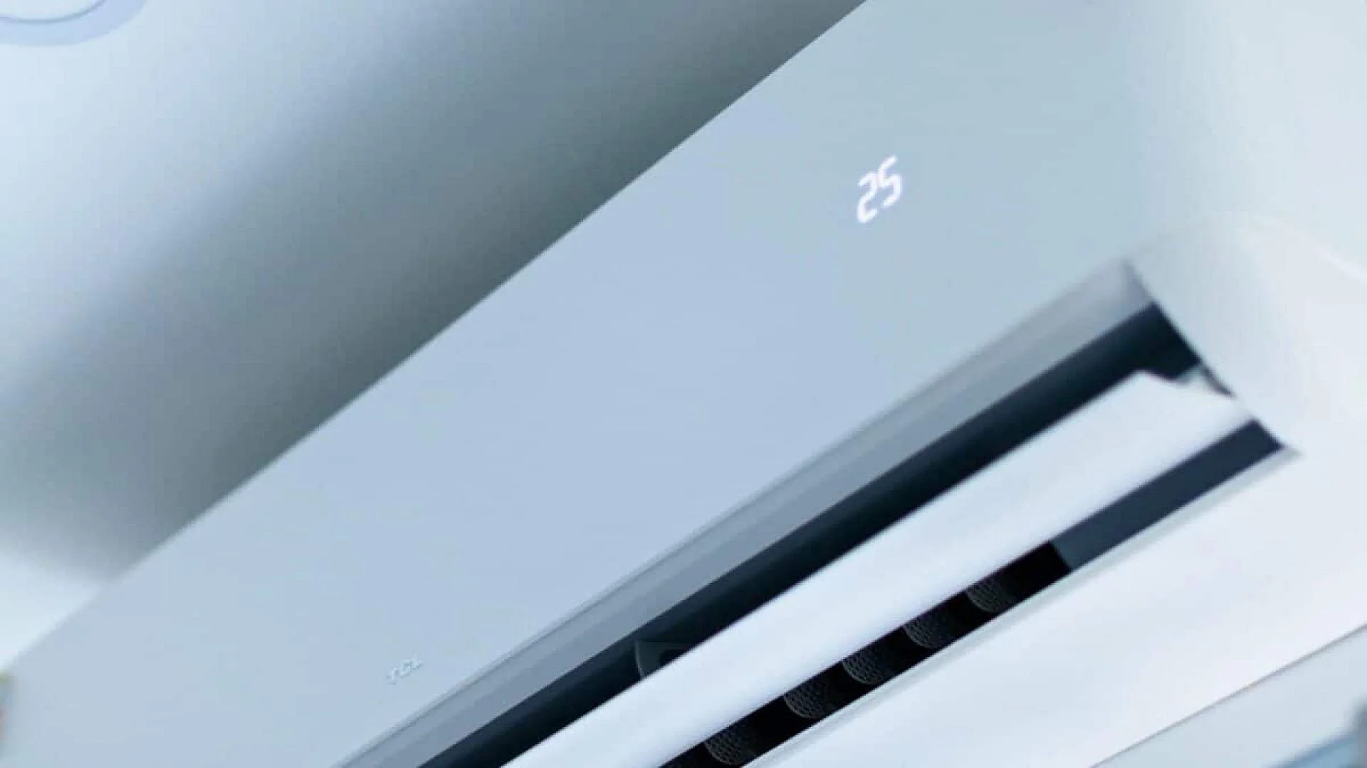 The Air Conditioner Temperature Setting That Energy Experts Recommend Every Winter Scaled