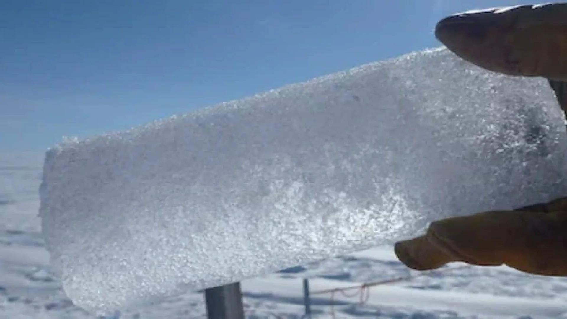 After Analyzing 300 Kg Antarctic Ice Scientists Found Strange Radioactive Particles Inside Scaled