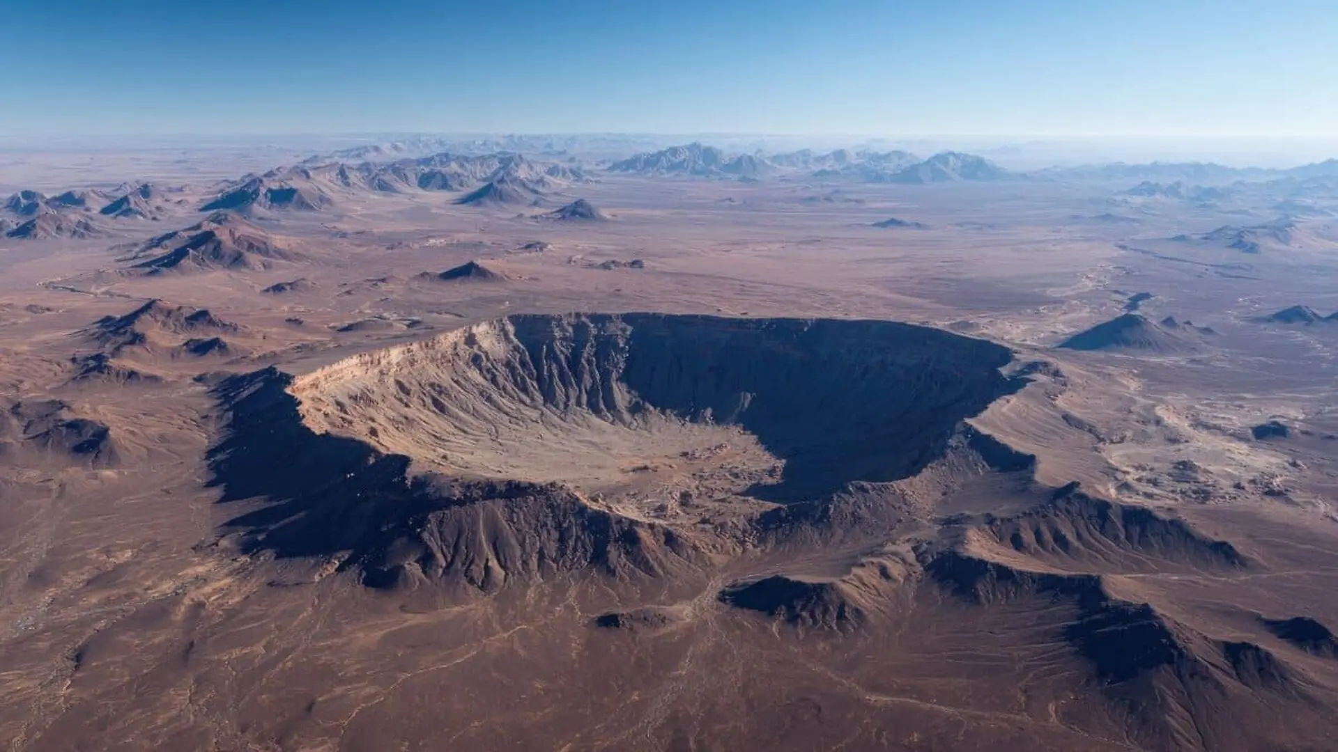 This Hidden Crater Unleashed A Tsunami Taller Than A Skyscraper Scaled