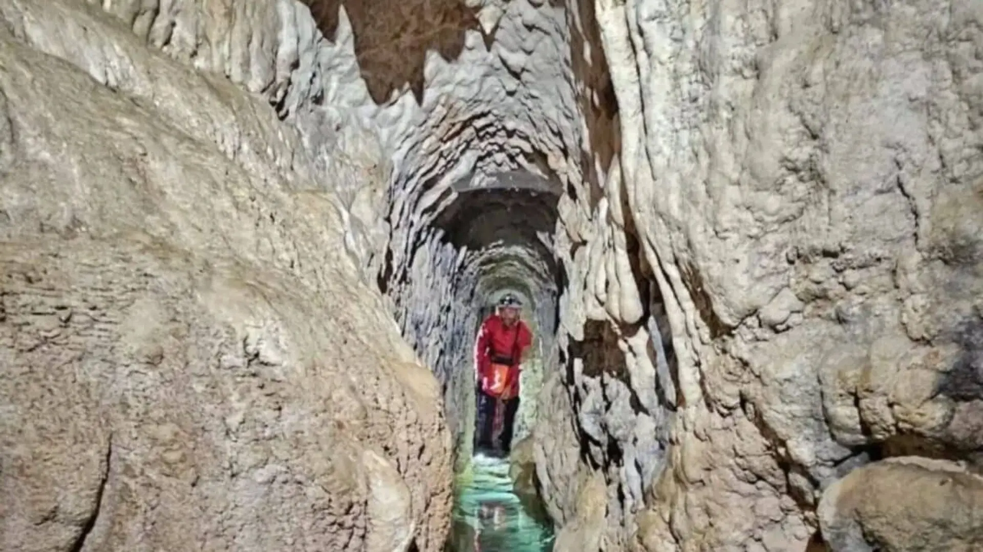 Cavers Discover A Year Old Tunnel Built By A Civilization Later Erased By Rome Scaled