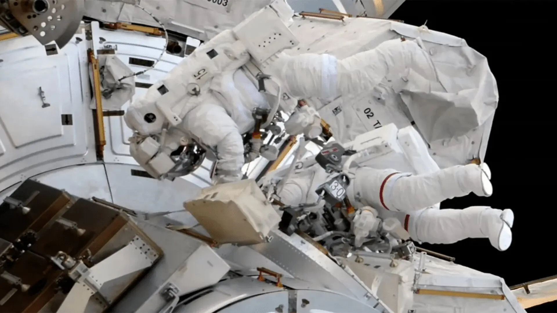 Two Nasa Astronauts Complete Iss Repairs During Historic 6th All Female Spacewalk Scaled
