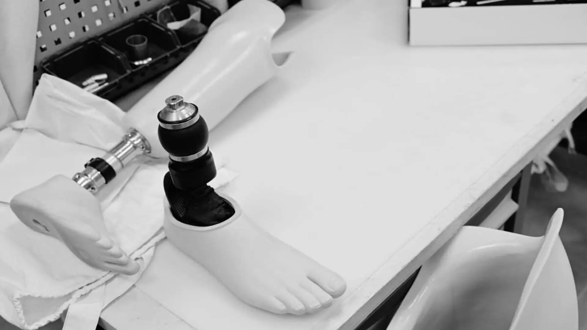 Prosthetic Limbs Prosthesis Production Workshop Scaled