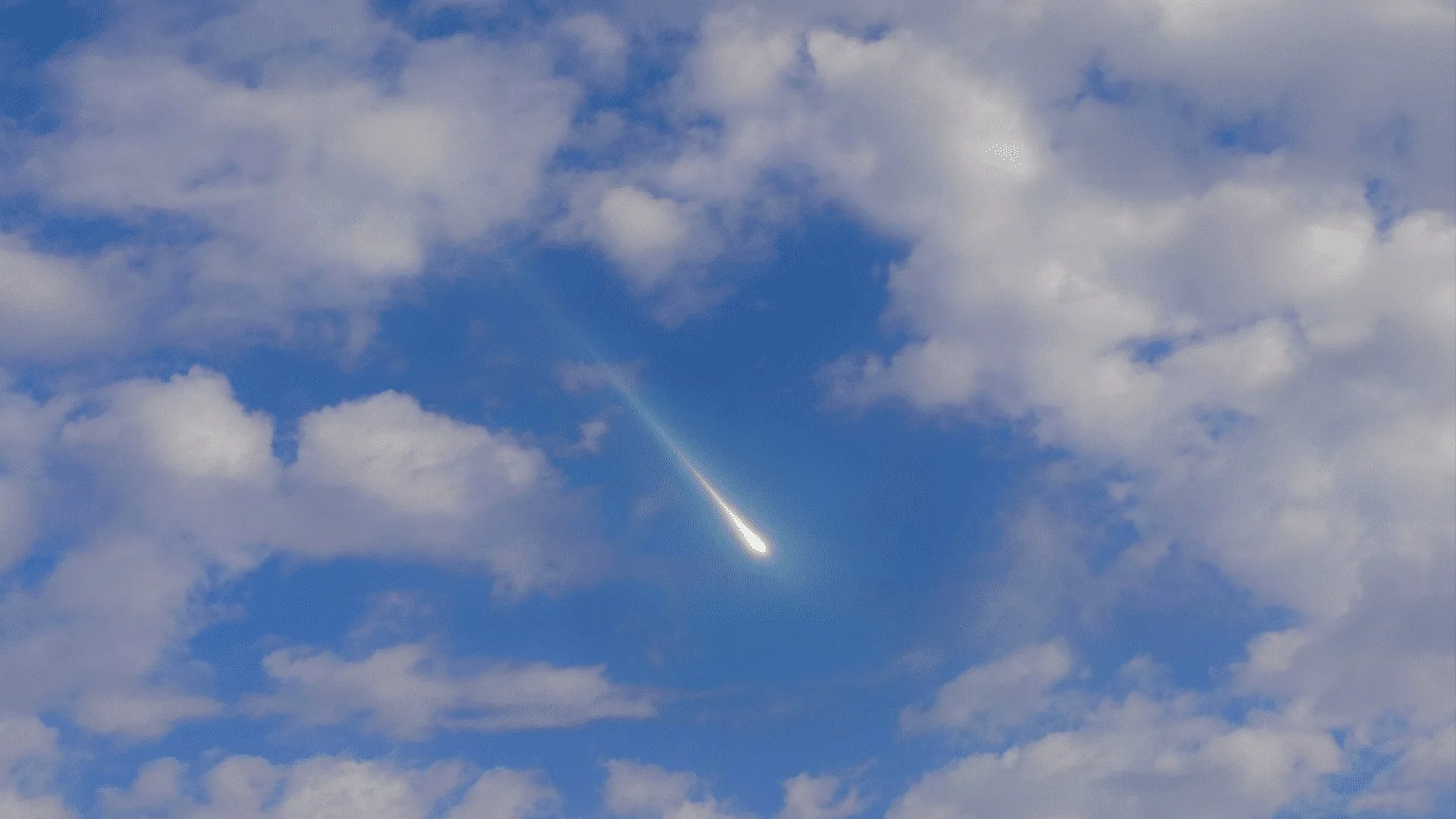 Nasa Confirms Blazing Mph Meteor Explosion Lighting Up Boston Skies And Rattling Homes Scaled