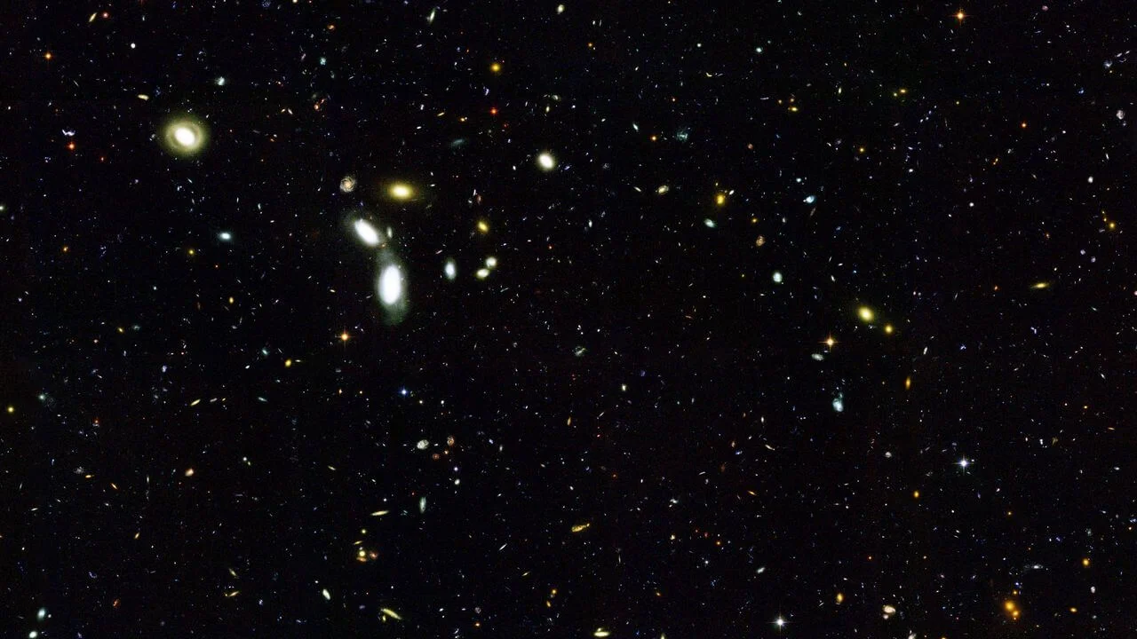 Hubble Goes ‘Deep’ to Sample Young Galaxies