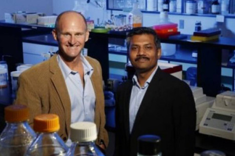 Jay Storz (left), Susan J. Rosowski professor of biological sciences, and Chandrasekhar Natarajan, research assistant professor in biological sciences.